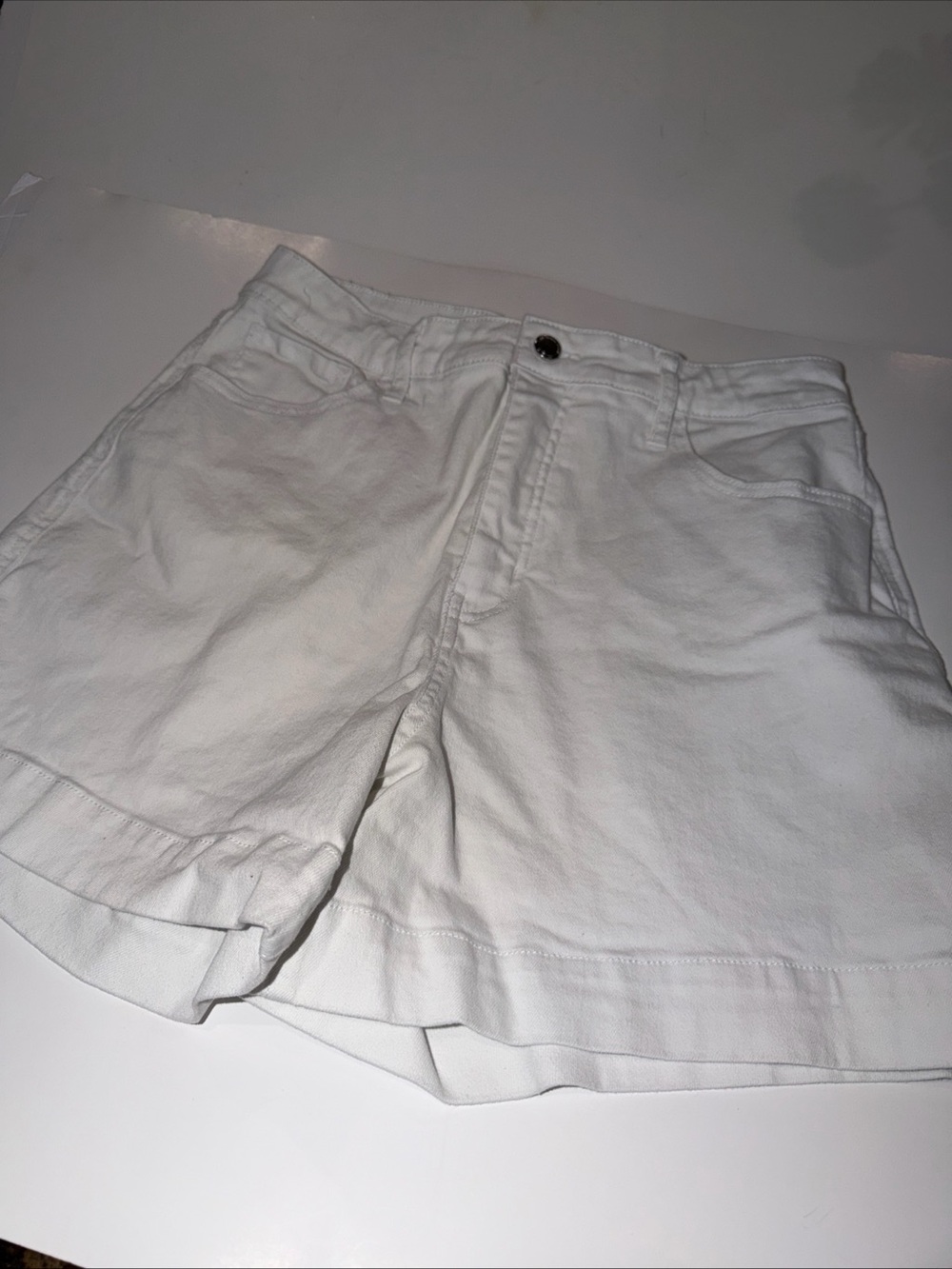 RM Rebecca Minkoff Women's 90's High Rise Relaxed Fit Shorts White Size 10